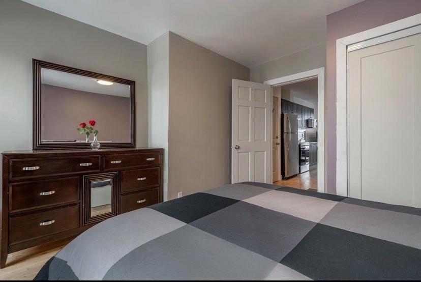 5-Star Prime Location - Bright Condo Montréal Eksteriør billede